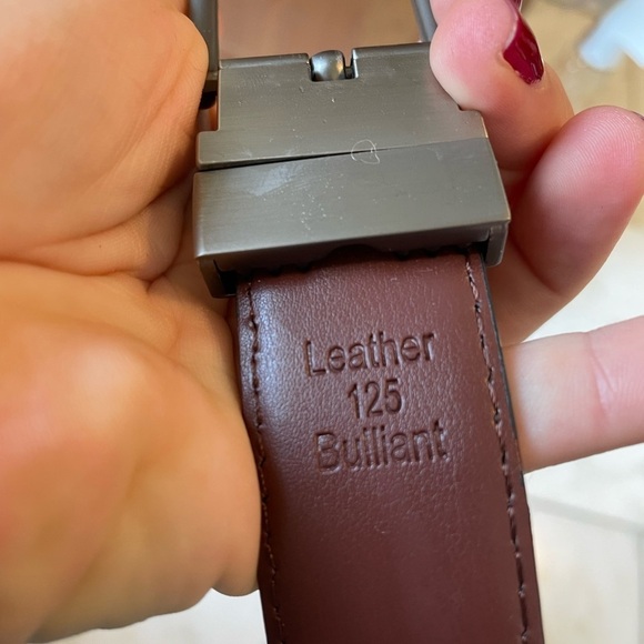 Bulliant, men 48” reversible leather belt brushed silver or pewter color buckle - Picture 2 of 5